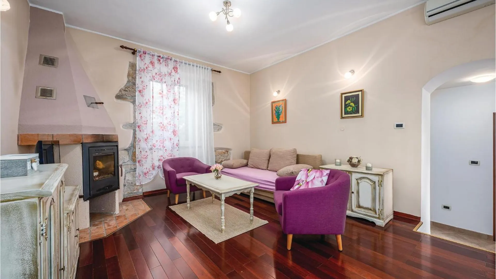 3 Bedroom Nice Home In Breg Rasa Holiday home