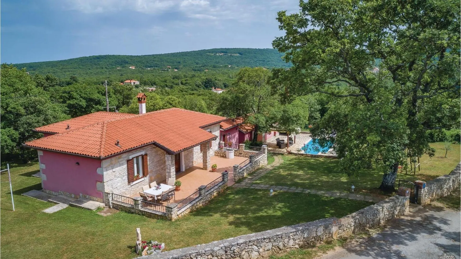 3 Bedroom Nice Home In Breg Rasa Croatia