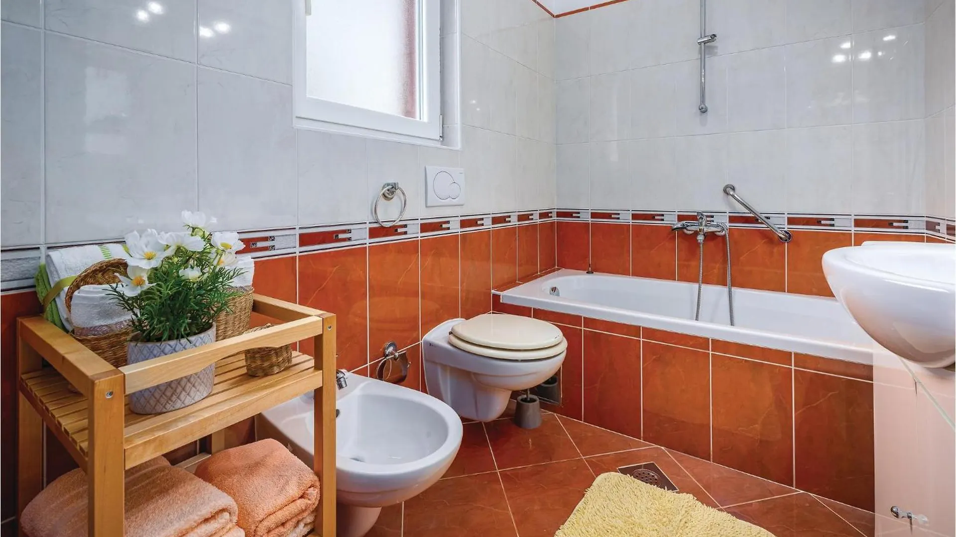 3 Bedroom Nice Home In Breg Rasa 0*,